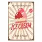 Preview: Retro-Werbung für hausgemachtes Eis aus den 50er Jahren, zeigt leckeres Eis und die Aufschrift „Best in Town!“. Preview: Retro-Werbung für hausgemachtes Eis aus den 50er Jahren, zeigt leckeres Eis und die Aufschrift „Best in Town!“.
