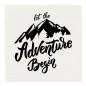 Preview: Berge & Wald, Schriftzug "Lass das Abenteuer beginnen!" - abenteuerlustig. Preview: Berge & Wald, Schriftzug "Lass das Abenteuer beginnen!" - abenteuerlustig.