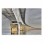 Preview: Ansicht von unten auf eine lange Betonbrücke, die sich über das Meer erstreckt. Der Himmel ist bewölkt. Preview: Ansicht von unten auf eine lange Betonbrücke, die sich über das Meer erstreckt. Der Himmel ist bewölkt.