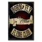Preview: Ein Flugzeug im Vintage-Stil. Das Design trägt die Schriftzüge "Born 2 Fly" und "Flying Club". Preview: Ein Flugzeug im Vintage-Stil. Das Design trägt die Schriftzüge "Born 2 Fly" und "Flying Club".