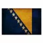Preview: Flagge Bosnien und Herzegowina im Grunge-Stil: Die Sterne symbolisieren die Hoffnung auf ein vereintes Europa. Preview: Flagge Bosnien und Herzegowina im Grunge-Stil: Die Sterne symbolisieren die Hoffnung auf ein vereintes Europa.