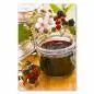 Preview: Glas Brombeermarmelade, frische Brombeeren & Blüten, leuchtend rot. Preview: Glas Brombeermarmelade, frische Brombeeren & Blüten, leuchtend rot.