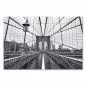 Preview: Brooklyn Bridge (New York City), bewölkter Tag, Schwarz-Weiß-Fotografie. Preview: Brooklyn Bridge (New York City), bewölkter Tag, Schwarz-Weiß-Fotografie.