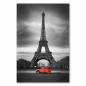 Preview: Roter Oldtimer steht vor dem Eiffelturm in Paris, Schwarz-Weiß betont den Kontrast des Autos.