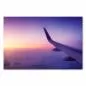 Preview: Flugzeugflügel, Sonnenaufgang über Inselgruppe, warme Farben, Spiegelung. Preview: Flugzeugflügel, Sonnenaufgang über Inselgruppe, warme Farben, Spiegelung.