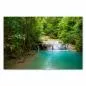 Preview: Ein smaragdgrüner Wasserfall im Regenwald - ein idyllisches Motiv, das die Schönheit der Natur zeigt. Preview: Ein smaragdgrüner Wasserfall im Regenwald - ein idyllisches Motiv, das die Schönheit der Natur zeigt.