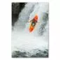 Preview: Ein Kajakfahrer stürzt sich in seinem knallorangen Kajak einen reißenden Wasserfall hinab und erlebt Abenteuer pur. Preview: Ein Kajakfahrer stürzt sich in seinem knallorangen Kajak einen reißenden Wasserfall hinab und erlebt Abenteuer pur.