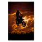 Preview: Mit Vollgas in den Sonnenuntergang: Ein Motocross Fahrer springt mit seiner Maschine und liefert ein atemberaubendes Bild.