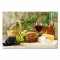 Preview: Ein rustikales Picknick mit Brot, Käse, Wein und Obst. Ein Fest für die Sinne und ein Genuss für Genießer. Preview: Ein rustikales Picknick mit Brot, Käse, Wein und Obst. Ein Fest für die Sinne und ein Genuss für Genießer.