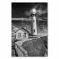 Preview: Schwarz-Weiß: Pigeon Point Leuchtturm, Gebäude, Zaun, dramatische Wolken. Preview: Schwarz-Weiß: Pigeon Point Leuchtturm, Gebäude, Zaun, dramatische Wolken.