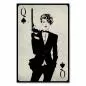 Preview: Schwarz-weiß Illustration einer stilvollen Frau im Anzug mit Pistole auf einer Spielkarte (Pik Dame). Preview: Schwarz-weiß Illustration einer stilvollen Frau im Anzug mit Pistole auf einer Spielkarte (Pik Dame).