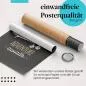 Preview: Gerolltes Poster "Adventure Awaits". Doppeldecker vor schwarzem Grund, sicher verpackt. Preview: Gerolltes Poster "Adventure Awaits". Doppeldecker vor schwarzem Grund, sicher verpackt.