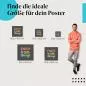 Preview: Wähle die ideale Postergröße: "Genieße die kleinen Dinge" - Typografie mit Ananas-Muster auf Grau. Preview: Wähle die ideale Postergröße: "Genieße die kleinen Dinge" - Typografie mit Ananas-Muster auf Grau.