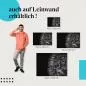 Preview: Frau: Leinwandbild. Federschmuck, schwarz-weiß. Preview: Frau: Leinwandbild. Federschmuck, schwarz-weiß.
