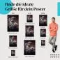 Preview: Mann, Poster: Ketten, Gitterbrille, Schlamm, Schmerz. Preview: Mann, Poster: Ketten, Gitterbrille, Schlamm, Schmerz.