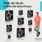Preview: Mann, Poster: Toilette, schwarz-weiß, Alkohol. Preview: Mann, Poster: Toilette, schwarz-weiß, Alkohol.