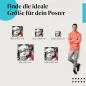 Preview: Wähle die ideale Postergröße: Künstlerische Darstellung einer Frau mit blauen Augen, roten Lippen und Sonnenbrille. Preview: Wähle die ideale Postergröße: Künstlerische Darstellung einer Frau mit blauen Augen, roten Lippen und Sonnenbrille.