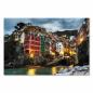 Preview: Riomaggiore (Cinque Terre, Italien) bei Nacht - beleuchtete Häuser, romantisch.