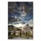 Preview: Beeindruckender Blick auf den Vatikan und den Tiber in Rom, während die Sonne hinter der Kuppel untergeht. Preview: Beeindruckender Blick auf den Vatikan und den Tiber in Rom, während die Sonne hinter der Kuppel untergeht.