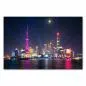 Preview: Glitzernde Skyline von Shanghai bei Nacht, beleuchtete Gebäude - beeindruckend. Preview: Glitzernde Skyline von Shanghai bei Nacht, beleuchtete Gebäude - beeindruckend.
