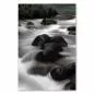 Preview: Ein Gebirgsbach rauscht über schwarze Steine, kontrastiert Bewegung und Stille. Preview: Ein Gebirgsbach rauscht über schwarze Steine, kontrastiert Bewegung und Stille.