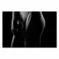 Preview: Schwarz-Weiß-Foto: Ausschnitt eines Frauenkörpers, sinnliche Formen, Licht. Preview: Schwarz-Weiß-Foto: Ausschnitt eines Frauenkörpers, sinnliche Formen, Licht.