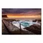 Preview: Wellenbrecher, Wellen, Gischt, warmer Himmel, Meer. Preview: Wellenbrecher, Wellen, Gischt, warmer Himmel, Meer.