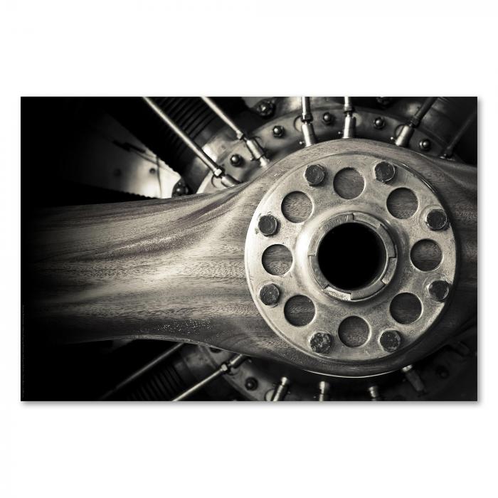 Preview:  Historischer Flugzeugmotor: Propeller aus Holz | Postereck 0433