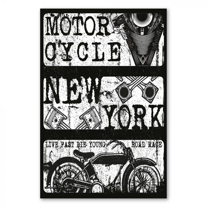 Vintage-Design: Motorradteile, ein Motorrad & "Motorcycle New York"