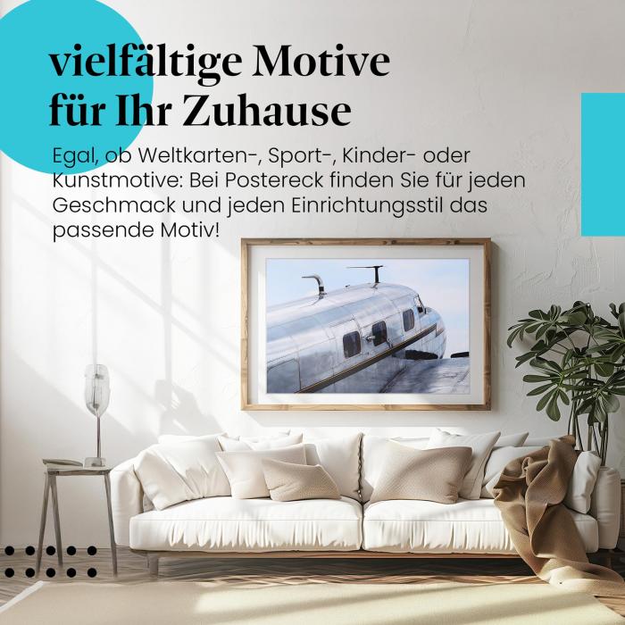 Stylisches Leinwandbild: Glänzender Flugzeugrumpf. Wanddeko für alle, die die Luftfahrt lieben.