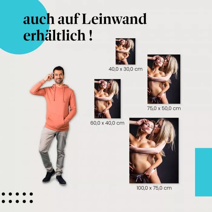 Innige Umarmung von zwei Frauen | Postereck 3235