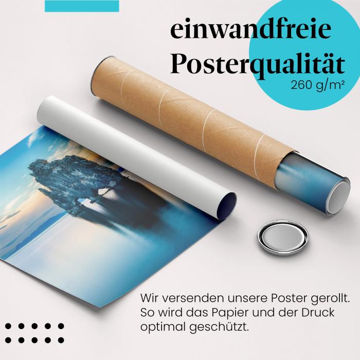 "Felsen im Meer": Gerolltes Poster - Sonnenuntergang, Island.