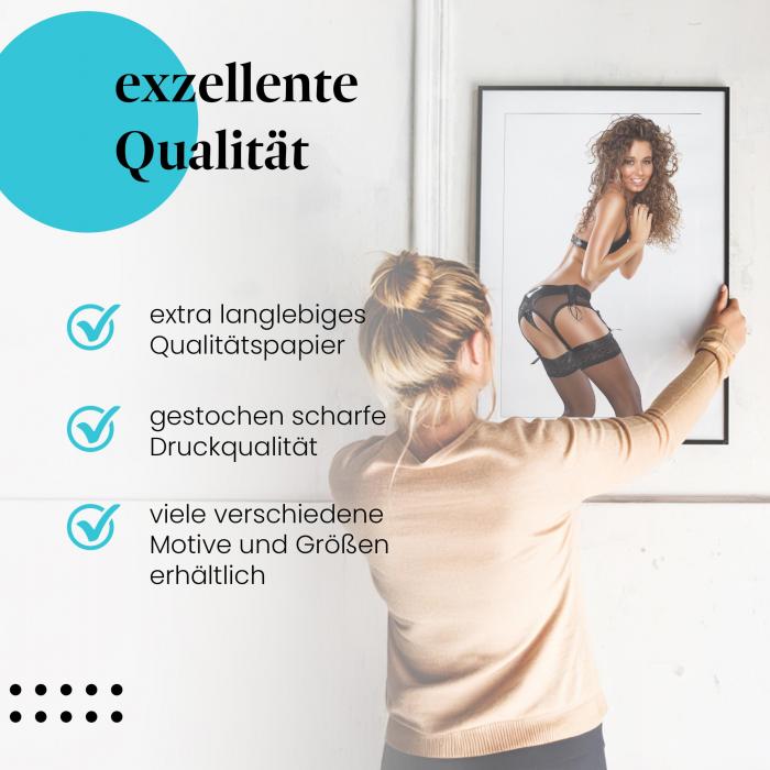 Preview: Frau in Schwarz: Sinnliche Schönheit | Postereck 1538