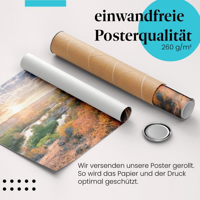 Gerolltes Poster "Herbst am Fluss" - Natur & Farbenpracht, sicher verpackt.