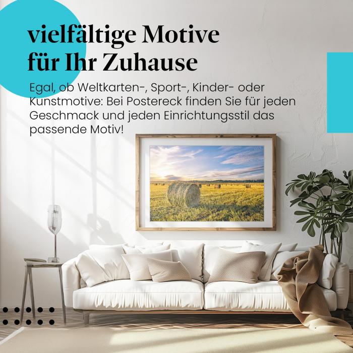 Leinwandbild "Heurollen": Spätsommer, warmes Licht - ländliche Idylle.