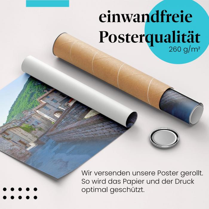 Gerolltes Poster "Italienisches Bergdorf" - Toskana Flair, sicher verpackt.