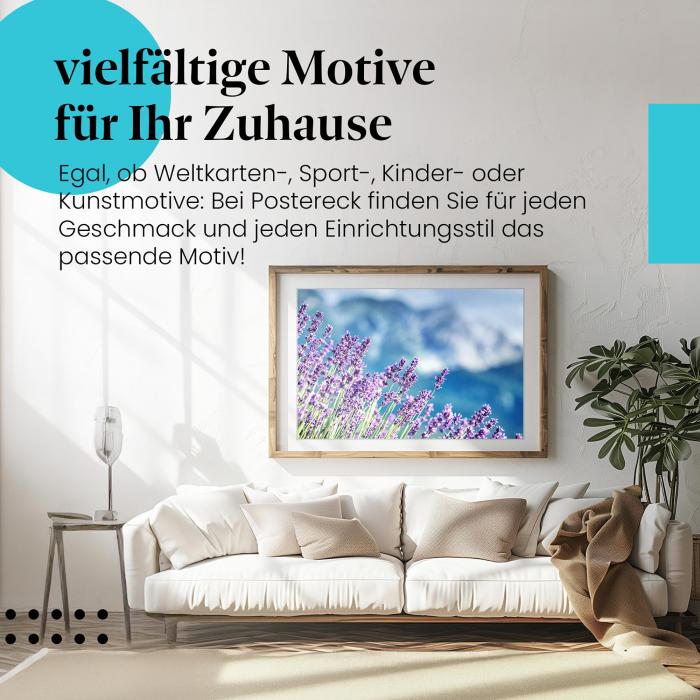 Dieses Leinwandbild des Lavendelfeldes vor dem Bergpanorama bringt die Schönheit der Provence in Ihr Zuhause.