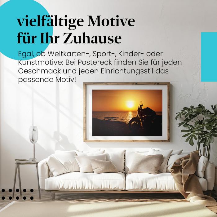 Dieses Leinwandbild mit dem Motorrad am Meer ist ein Hingucker für alle Biker und versprüht Freiheitsgefühl.