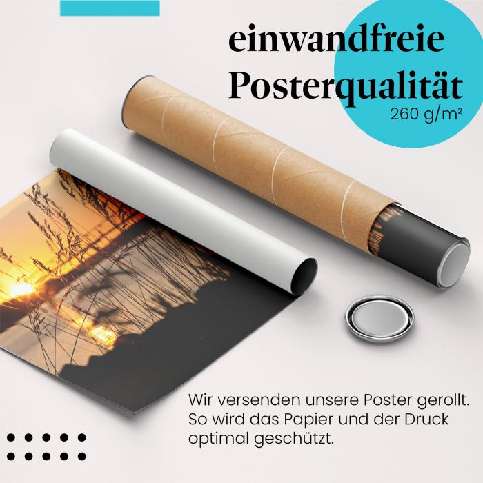 "Sonnenuntergang am Fluss": Gerolltes Poster, golden.