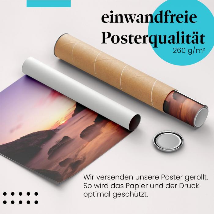 Gerolltes Poster "Sonnenuntergang, Strand", Stille, Weite.