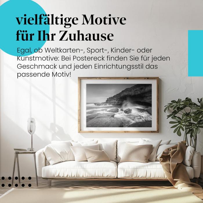 Leinwandbild "Steilküste": Tosende Wellen, Gischt - dramatische Stimmung.