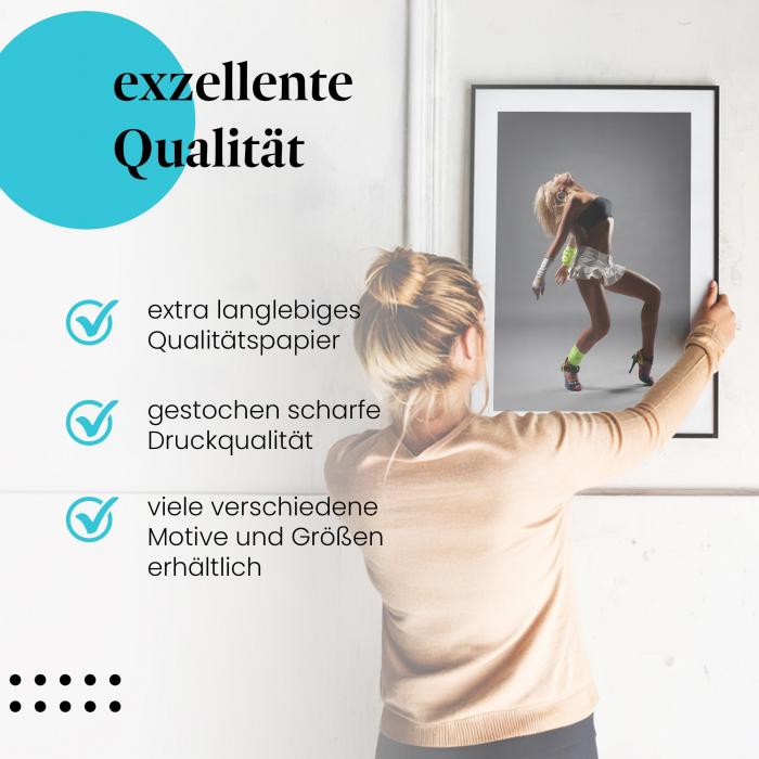 Gerahmtes Wandbild "Tänzer, Rhythmus, Ekstase", langlebiges Papier, verschiedene Größen erhältlich.