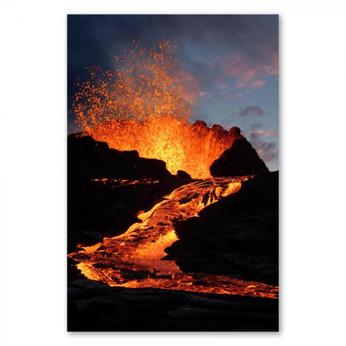 Preview: Glühender Vulkan: Ausbruch bei Nacht | Postereck 0129
