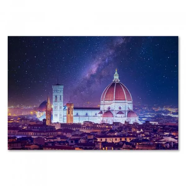 Dom von Florenz, Sternenhimmel, Milchstraße, Lichter der Stadt. Dom von Florenz, Sternenhimmel, Milchstraße, Lichter der Stadt.