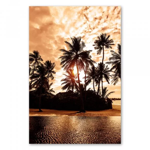 Palmen am Strand im Sonnenuntergang – ein idyllisches Bild voller Ruhe und Entspannung. Palmen am Strand im Sonnenuntergang – ein idyllisches Bild voller Ruhe und Entspannung.