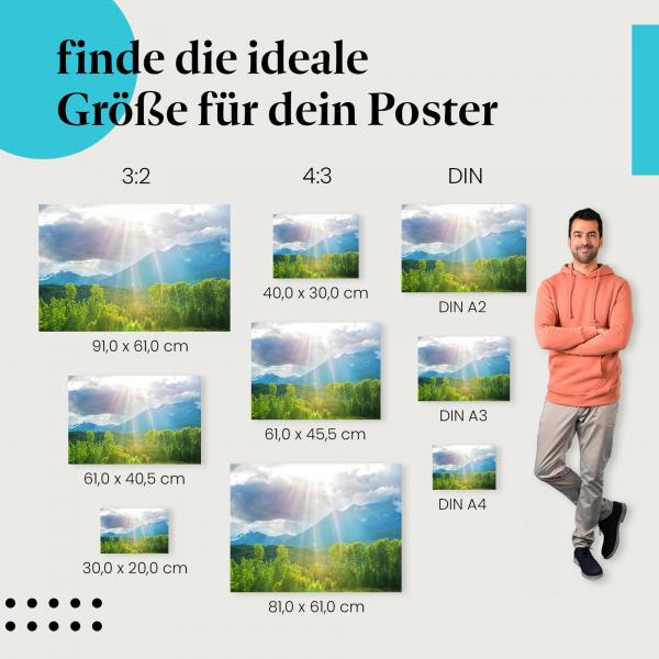 Berge, Poster: Sonnenstrahlen, Wolken, Wälder.
