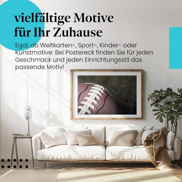 Stylisches Leinwandbild: Nahaufnahme eines American Footballs.