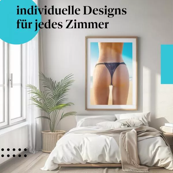 Junge Frau am Strand in schwarzer Bikinihose | Postereck 1719 Junge Frau am Strand in schwarzer Bikinihose | Postereck 1719