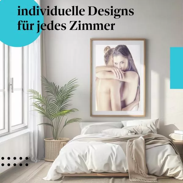 Liebevolle Umarmung im Seitblick | Postereck 3060 Liebevolle Umarmung im Seitblick | Postereck 3060