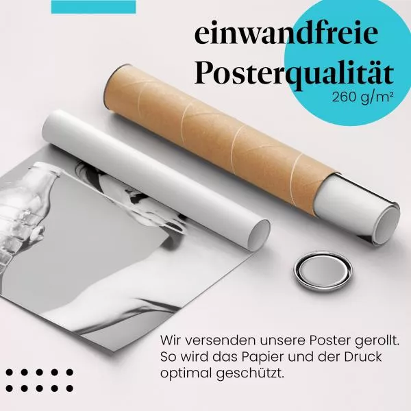 Sinnliche Frau: Milch & Schwarz-Weiß-Porträt | Postereck 0564 Sinnliche Frau: Milch & Schwarz-Weiß-Porträt | Postereck 0564